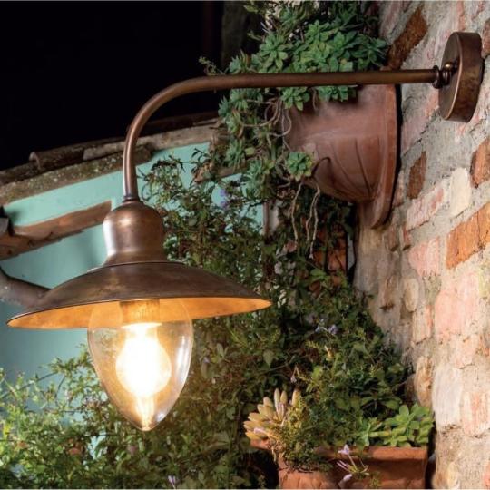 mediteranska vonkajsa lampa nastenne svietidlo klasicka domova stena sedliacky dom terasa domova stena osvetlenie zahrada rustikalna talianska toskanska atmosfericka rucne vyrabane vidiecka provensalska lampy.jpg